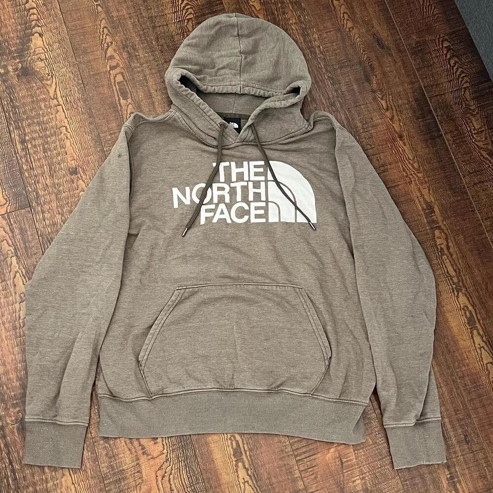 The north face hoodie size M woman